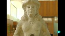 Una estatua, descubrimiento arqueológico de la antigua Babilonia